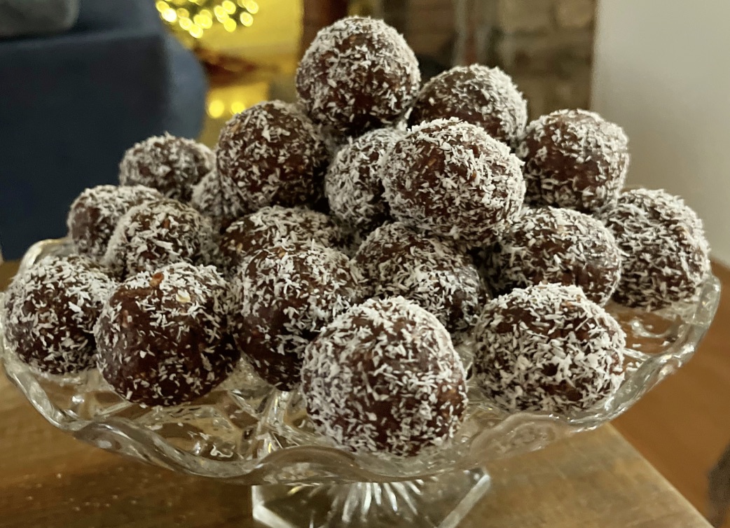 Chocolate Power Balls